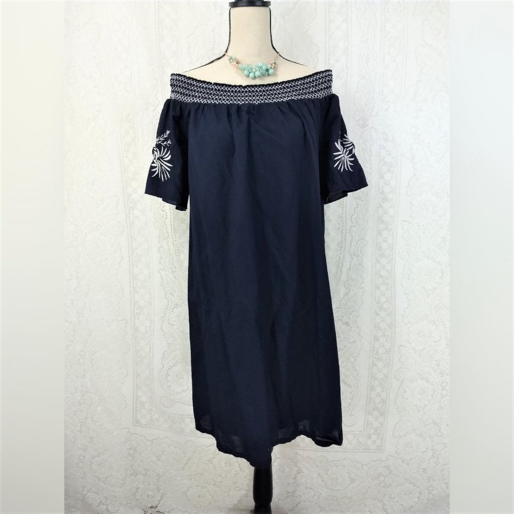 Off Shoulder Maternity Dress Size Small